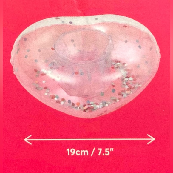 Hearts Pool Inflatable Party Kit - Picture 8 of 11